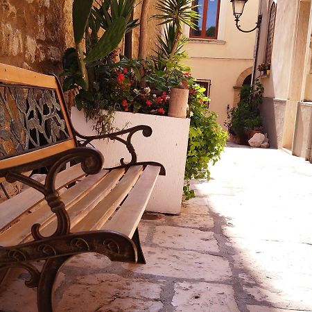 Brama Wellness Experience Apartment Brindisi Bagian luar foto