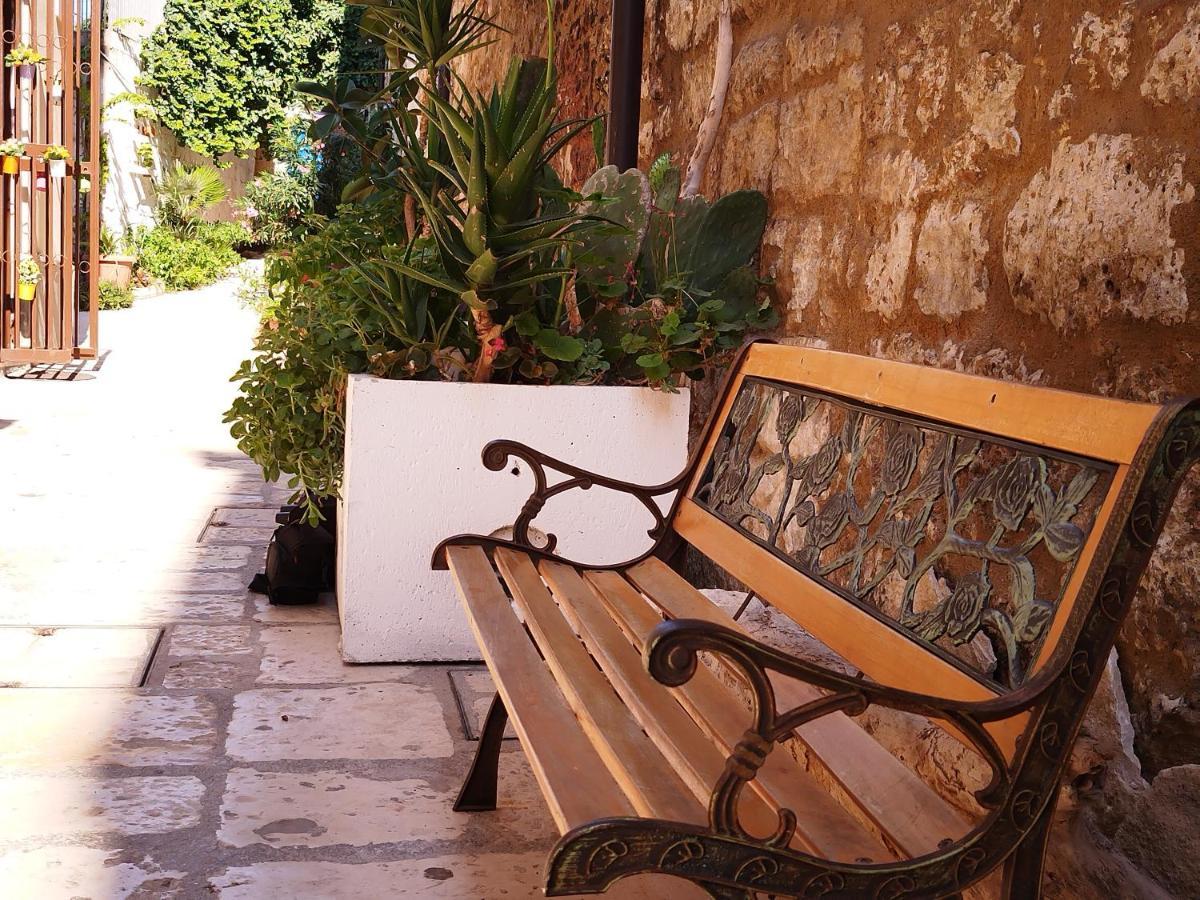 Brama Wellness Experience Apartment Brindisi Bagian luar foto