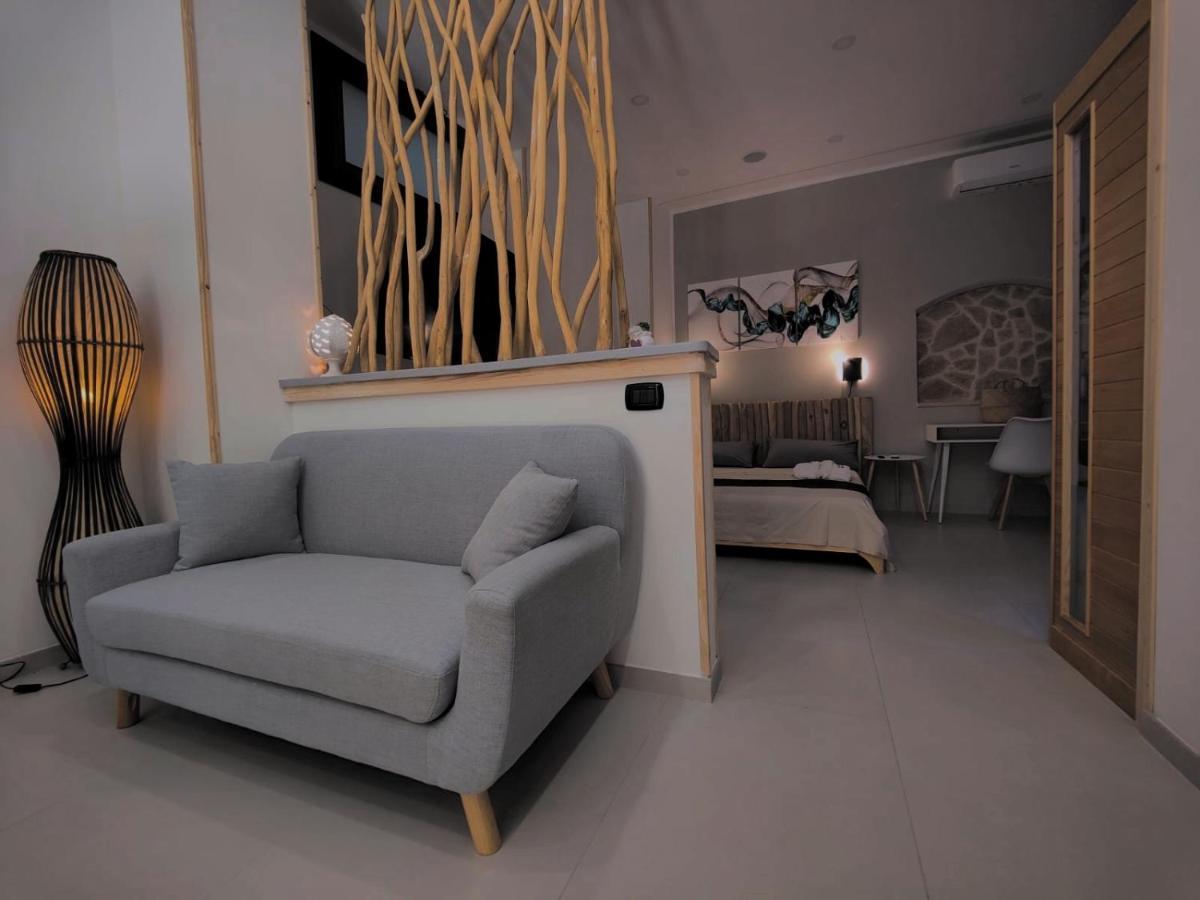Brama Wellness Experience Apartment Brindisi Bagian luar foto