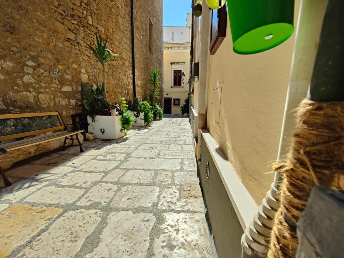 Brama Wellness Experience Apartment Brindisi Bagian luar foto